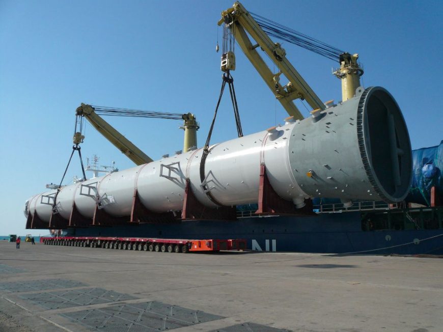 Unloading operation onto Fagioli trailers